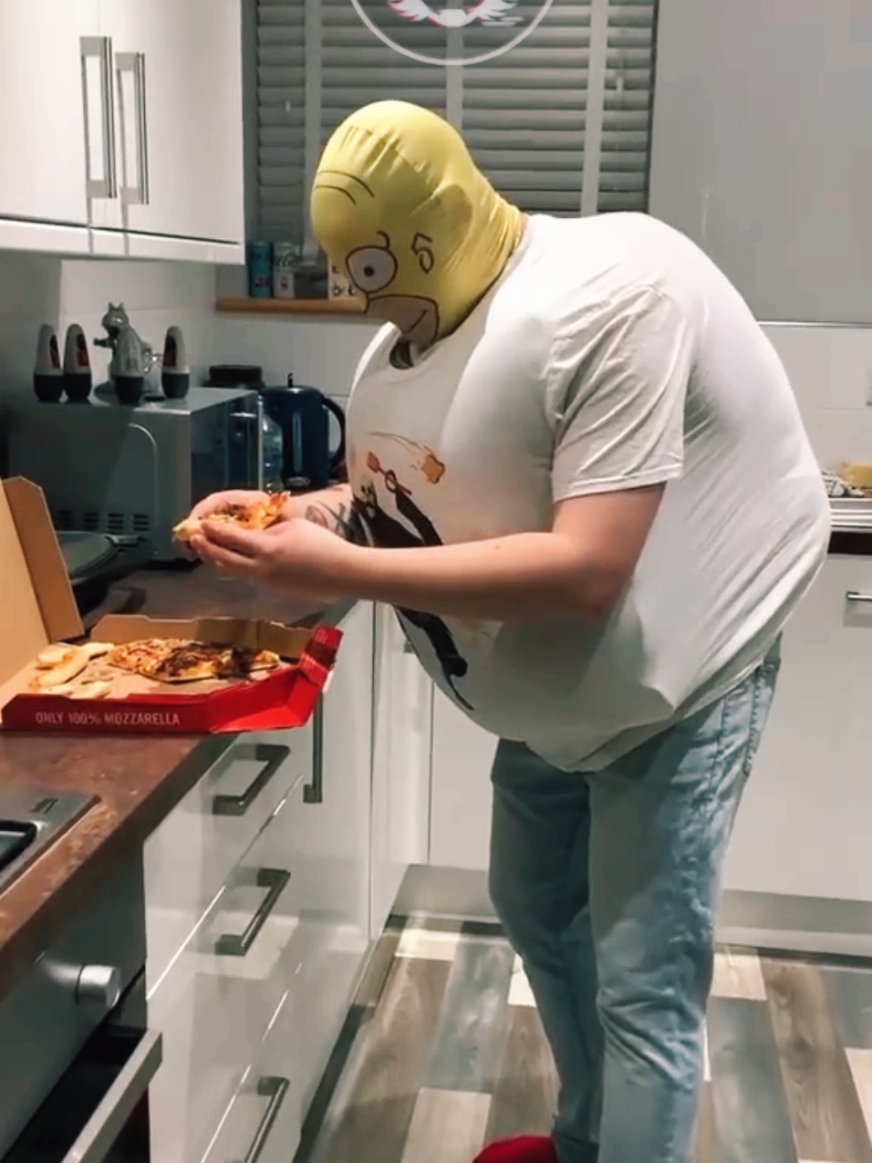 Solo es 🧀🤤 Creador:Soggy_nugget . . . . . .  #lossimpson #marshsimpson #lisasimpson #bartsimpson #homerosimpson #foryou #parati #comedyvideo #comediahumor #parody #fandublatino #fandub #fabdubespañol #thesimpsons  #comeida 