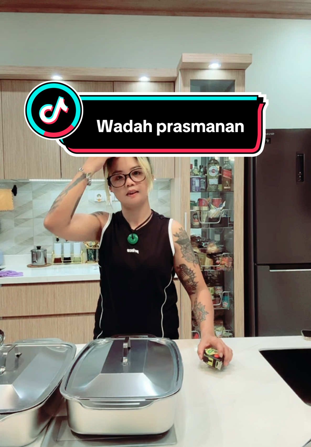 Rekomendasi wadah makanan prasmanan bahan baja anti karat.