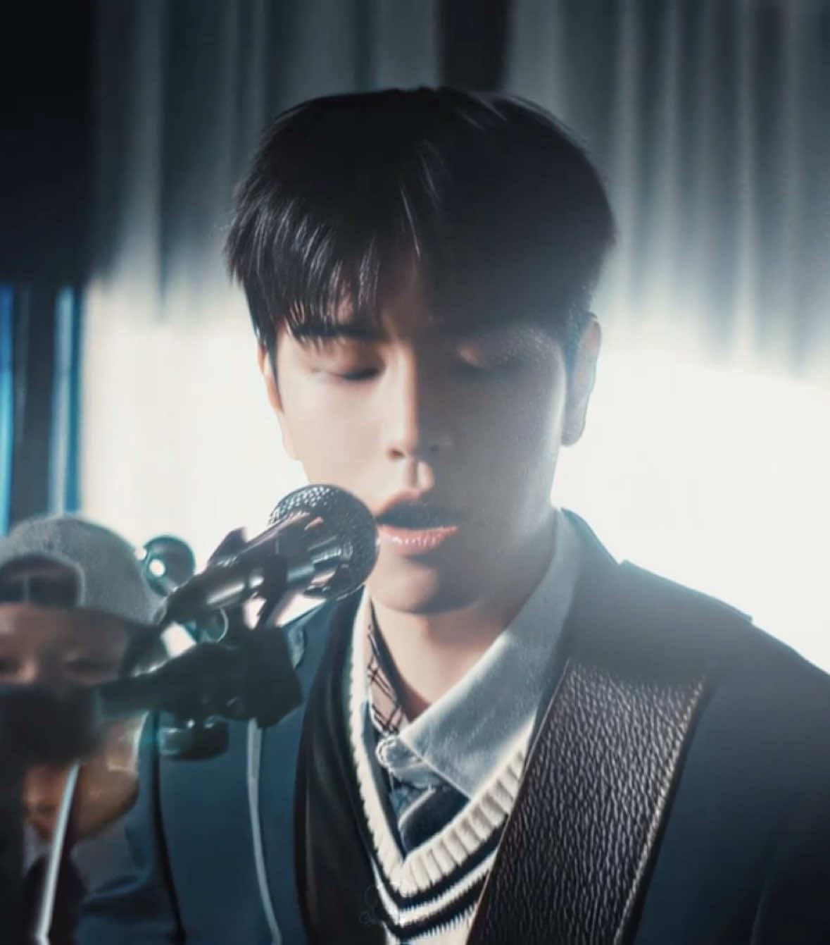 SEUNGACTOR IN A SCHOOL KDRAMA WHEN?? #seungmin #kimseungmin #straykids #skz #kpop #edit #fyp 