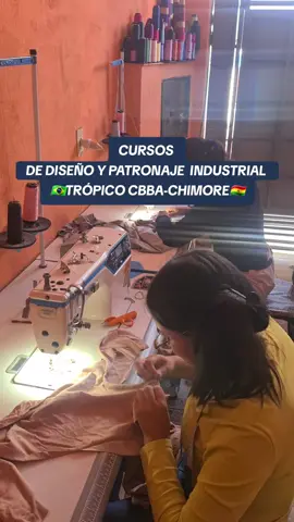 #tropicodecochabamba🇧🇴 #shinahota #desfiledemoda #diseñoymoda 