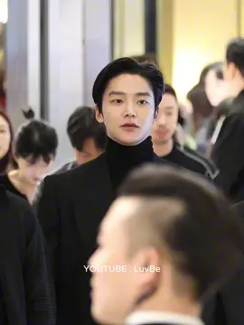 เดินมาหลายวันแล้วยังไม่มูฟออนเลยค่ะ🥹  #RowoonxTiffanyAndCo #TiffanyAndCo #로운 #ROWOON #ロウン #โรอุน