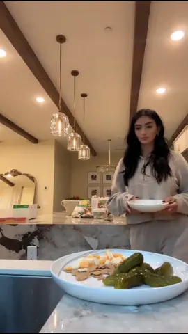 How hard is it to clean one plate #ArabTikTok #explorepage #foryou 