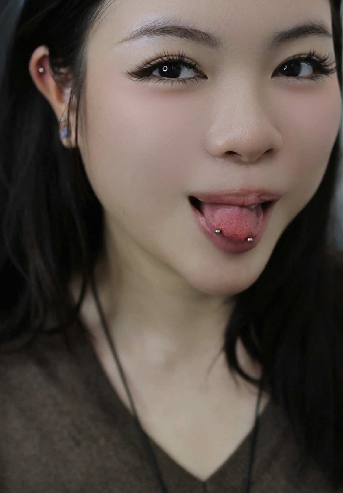 Snake Eye Piercing 🐍  #xokhuyen #xokhuyenhanoi #hanoi #piercing #piercinghanoi #vietnam #xuandieu #piercer #bodypiercing #chimpiercing #xuhuong #hanoipiercing #snakeeyes 
