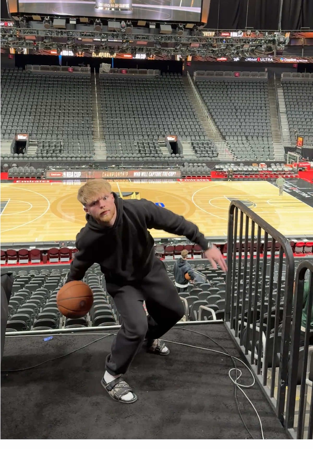 HE DIDN’T EVEN LOOK… 😱🤯 T JASS made this shot in 8 tries this morning ahead of the #EmiratesNBACup Championship TONIGHT at 8:30pm/et on ABC! 