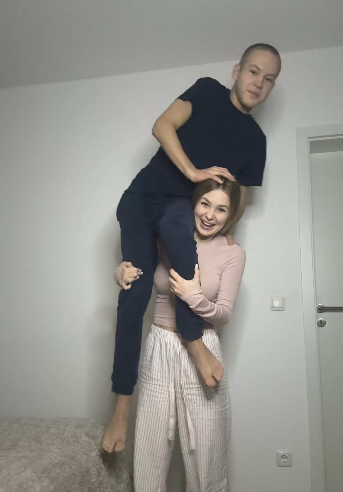 @v_makssim ХВХВХАХХАХ🥲🤏🏼