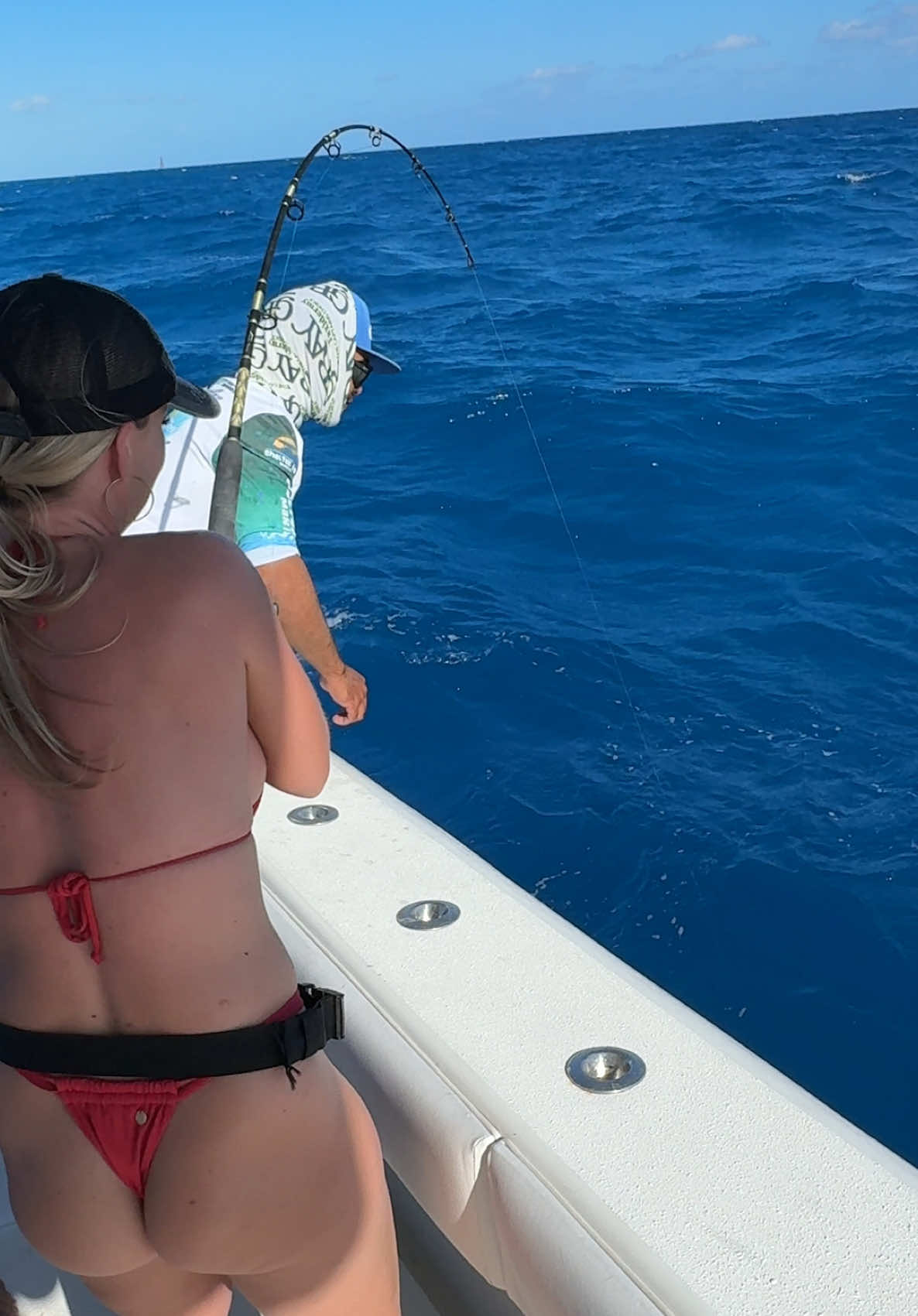 Here fishy fishyyyyy ♥️👀