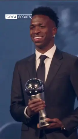 🏆⚽️  VINICIUS JR EST ÉLU JOUEUR MASCULIN DE L'ANNÉE aux The Best FIFA Football Awards ! #Vinicius #ViniciusJr #Football #Foot #TheBest #FIFA #Award #Awards #Sport #SportsTikTok