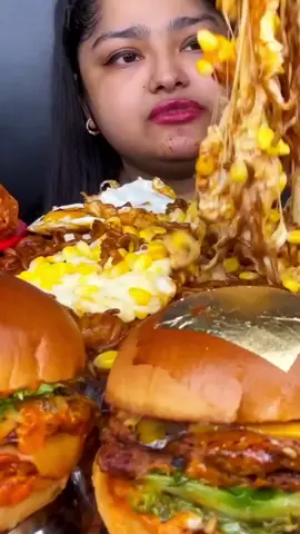 #ASMR #mukbangeatingshow #eatingsounds #eats #mukbangvideo #foryoupage❤️❤️ #usa_tiktok #eatingsounda #fyp