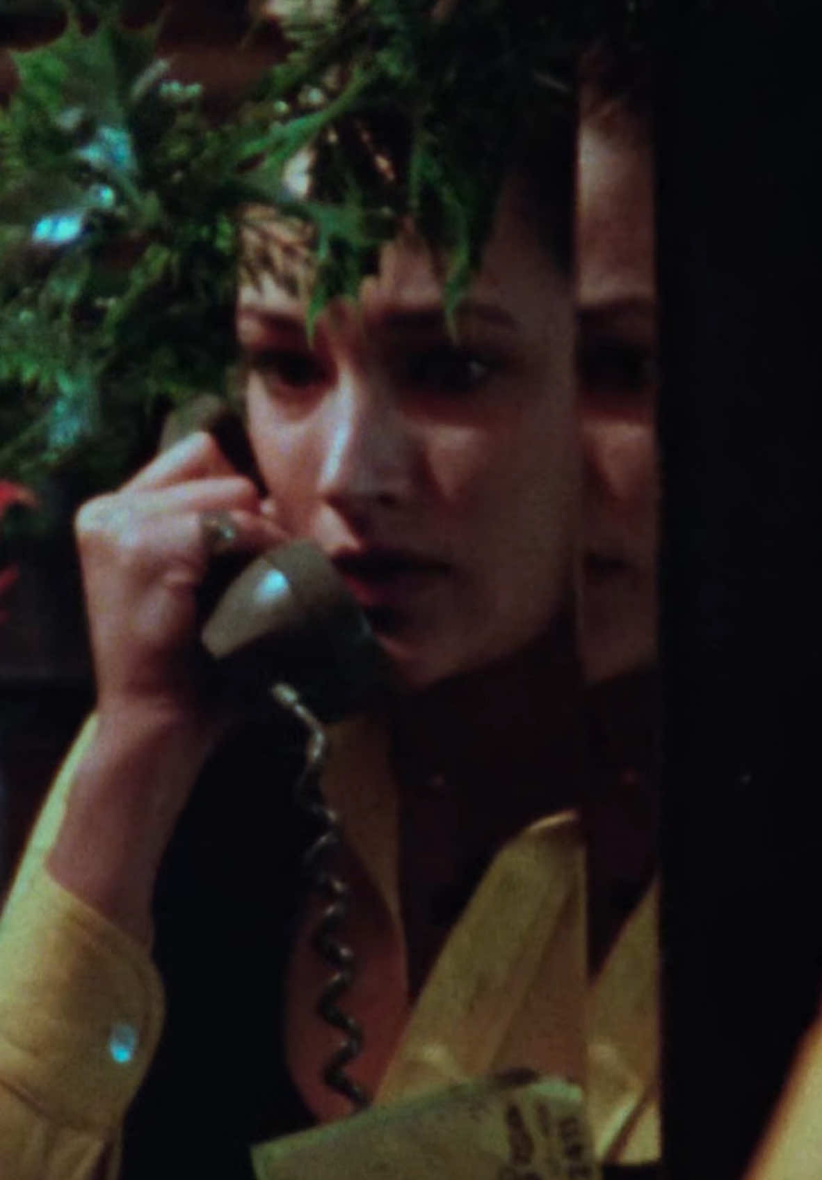 “Black Christmas” is the horror movie you didn’t know you needed this Christmas 🔪🎄 #filmtok #christmas #blackchristmas #horrortok #cinema #filmmaking #horrormovie 