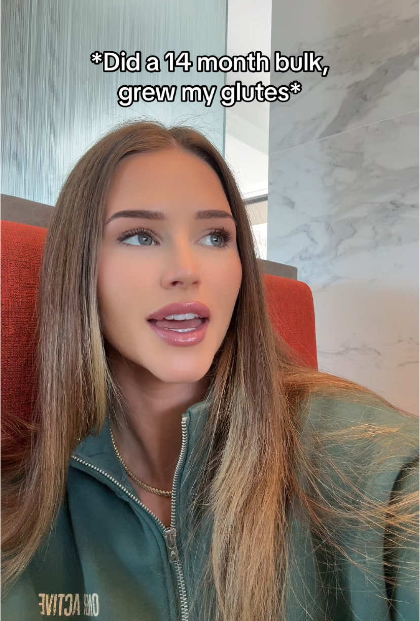 & ill be doing it again for 2025, whos joining me?   If you would like to try out my program, you can for a week (freee) through the l!nk in my b!o 🩷🩷 TEAM TRANSFORM IS THE BOOTY BUILDING PROGRAM 😉 #growyourgluteswithme #glutegrowthworkouts #howtogrowyourglutes #glutegrowthsecrets #winterarcchallenge #winterarc #workoutchallengeaccepted #teamtransform #greenscreen 