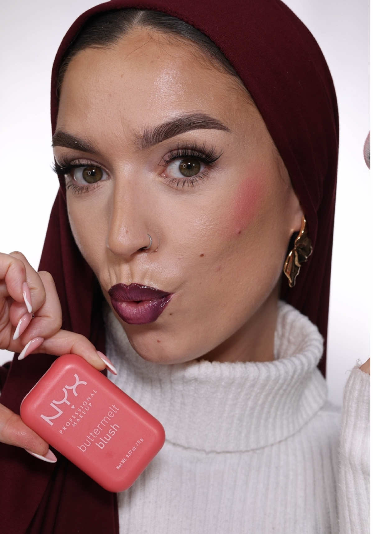 @nyxcosmetics_uk Testing the NYX Buttermelt Powder Blush 🍑 Long-lasting & transfer-proof? Let’s see!   #nyxcosmetics #buttermeltblush #nyxprofessionalmakeup #blushtrend #blushtutorial #blush #fyp #grwm 