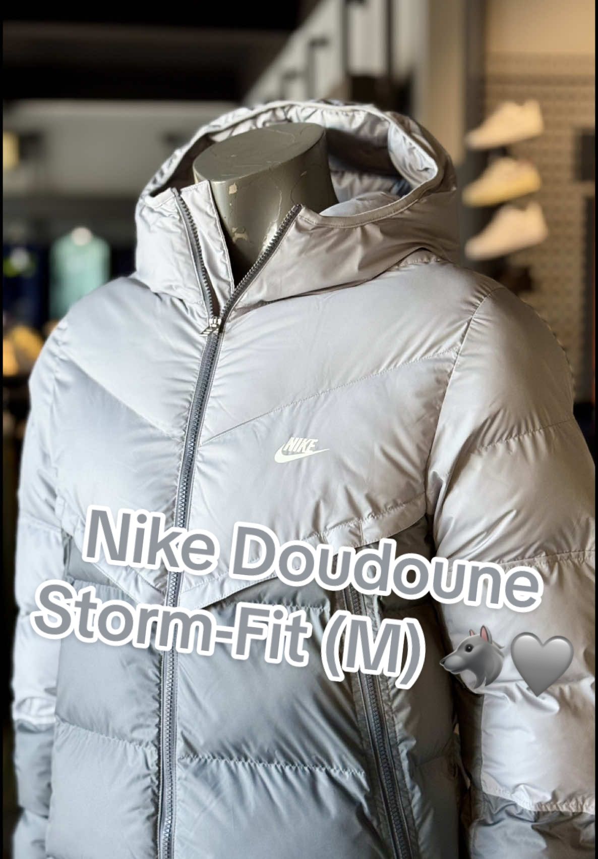 Nike Doudoune Storm-Fit (M) 🐺🩶 #nike #niketech #techfleece #niketechfleece #niketechfleecepants #sweattech #nikesweatshirt #airmax #nikeairmax #airmax90 #nikedoudoune #doudoune #jacket #nikejacket #nikedz #dz #dzpower #fashion #original
