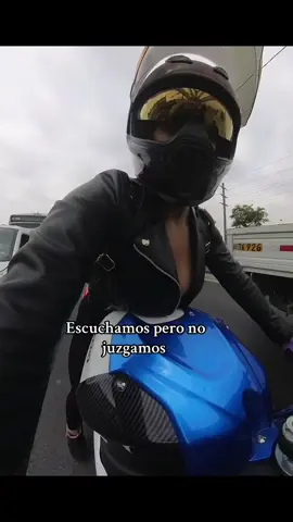 Quien mas tiene ese mismo problema 😅😅 #biker #motera #peruana #motociclista #peru #rezzio 