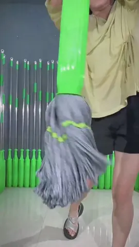 mengepel jadi lebih mudah dan praktis #pel #kainpel #pelputar #multifungsi #barangunik #keranjangkuning #fyp