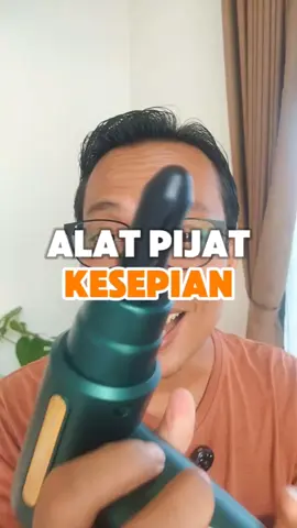 Alat Pijit Elektrik Massage Gun 4 in 1 yang bisa bikin kita hemat karena bisa punya tukang pijit yang selalu ready. Harganya juga murah banget. Langsung cek dikeranjang kiri bawah #alatpijatelektrik #alatmassage #massagegun #alatpijatmurah 