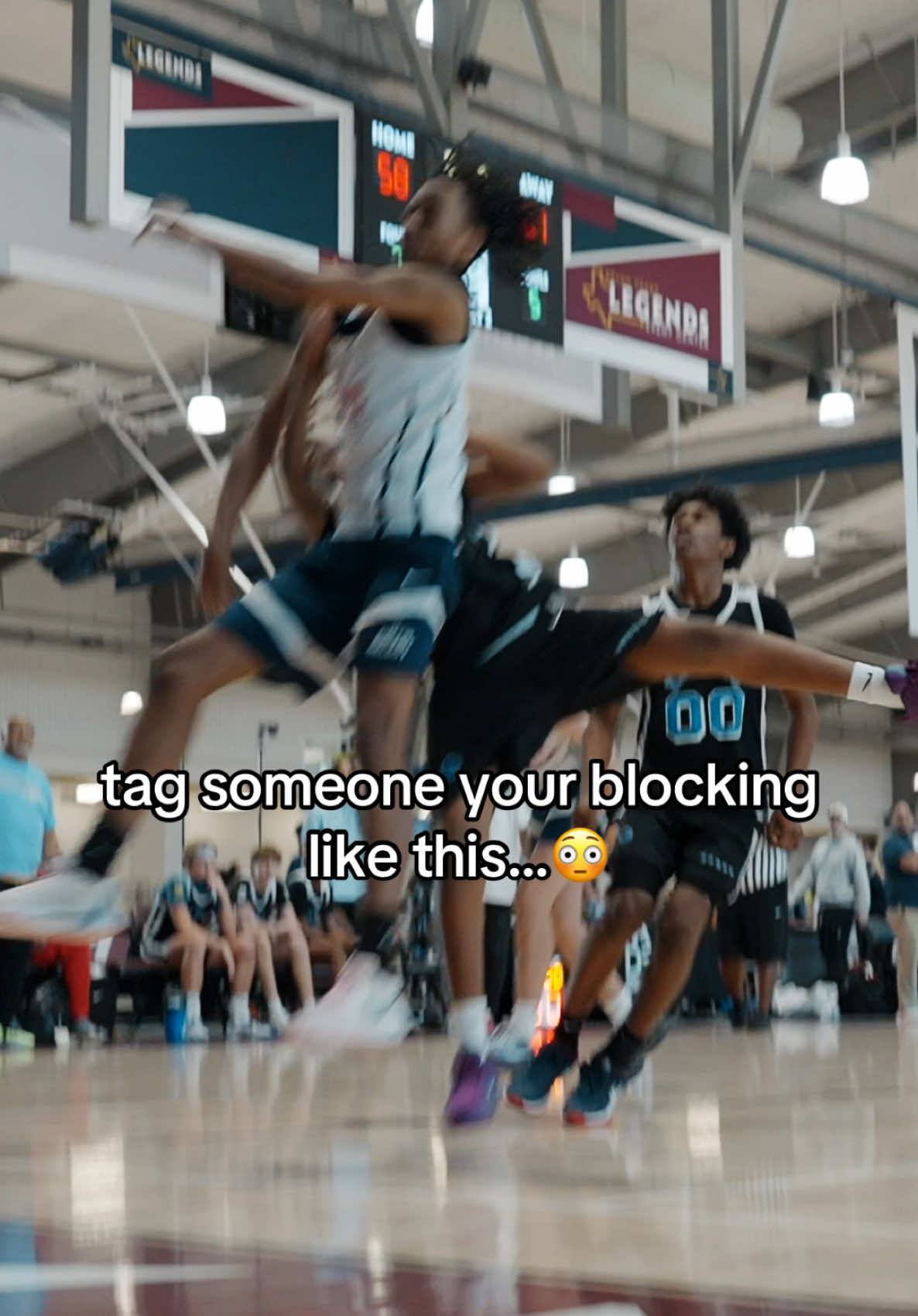 Tag someone your blocking like this…😳 #fyp #aau #8thgrade 