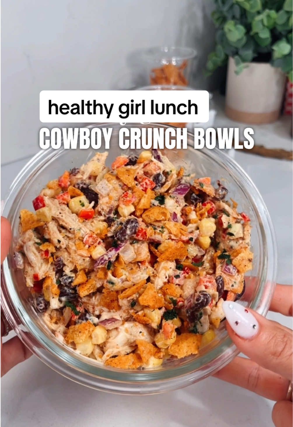 my take on the cowboy crunch bowls 🫡✨ ((no cooking required if you use rotisserie))  #mealprep #healthylunches #healthymeals #healthyfood #fritocornsalad #highproteinmeals #lowcalorie 