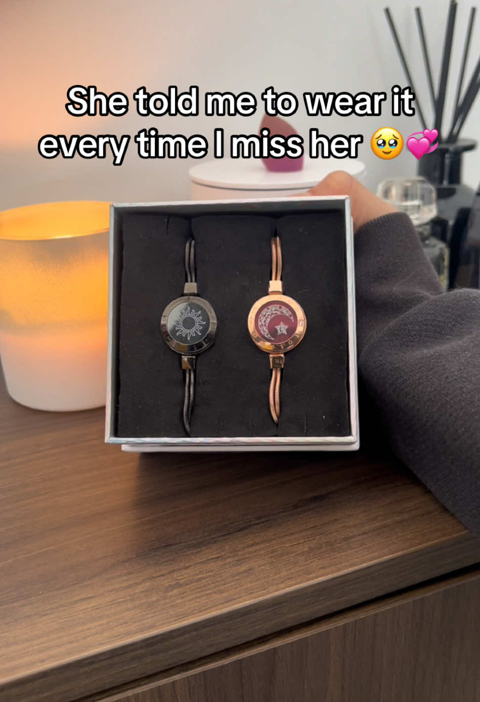 Would you wear these bracelets? 😍❤️ #lovesignals #bracelet #bracelets #couple #longdistance #Relationship #boyfriend #couplegiftideas #imissyousomuch 