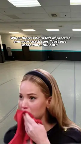 Is this a universal experience?! 😂✨ #dancer #dance #Meme #MemeCut 