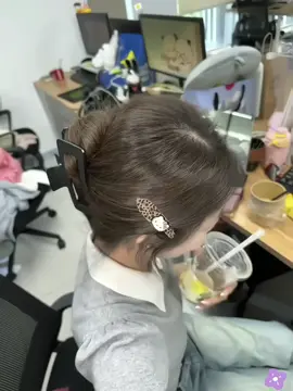 Thích màu trầm thì triển ngay màu này nhé 🍉🌷#mautochottrend2024 #mautochottrend #thuocnhuomtoc #thuocnhuomtoctainhacheng #Nâutràlạnh 