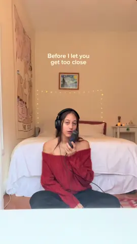 Welcome to “UNWRAPPED WITH ROSIE” #1 🎁🎅🏼 I’m taking my 5 most streamed songs this year according to Spotify wrapped, and posting cute little acoustic versions :) here’s “Big Heart” hope you enjoy!!! Xoxo Ro