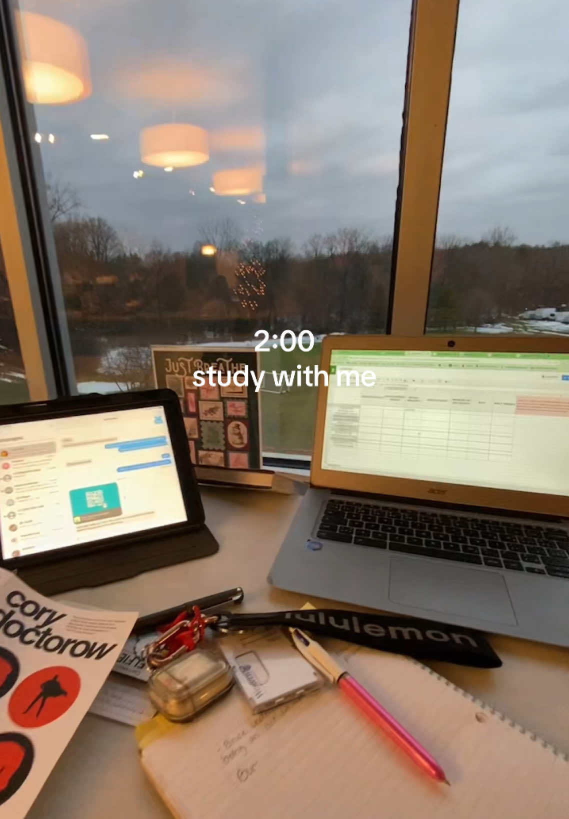 lowkey obsessed wth studying  #studying #studentlife #student #studywithme #studytok #examseason #western #london #collegelife #collegegotmelike #dormlife #girl #relatable #finalexam #studyvlog #library #huron #university #collegestudentlife #marketing #mit #westernuniversity #huron 