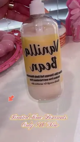 It’s giving pistachio ice cream#vanillagirl #gourmand #bodycareroutine #bodylotion #vanillafragrance #pistachio #vanillaperfume #layeringcombo #girlytok #SelfCare #smellgoods #thelotioncompany #fyp 