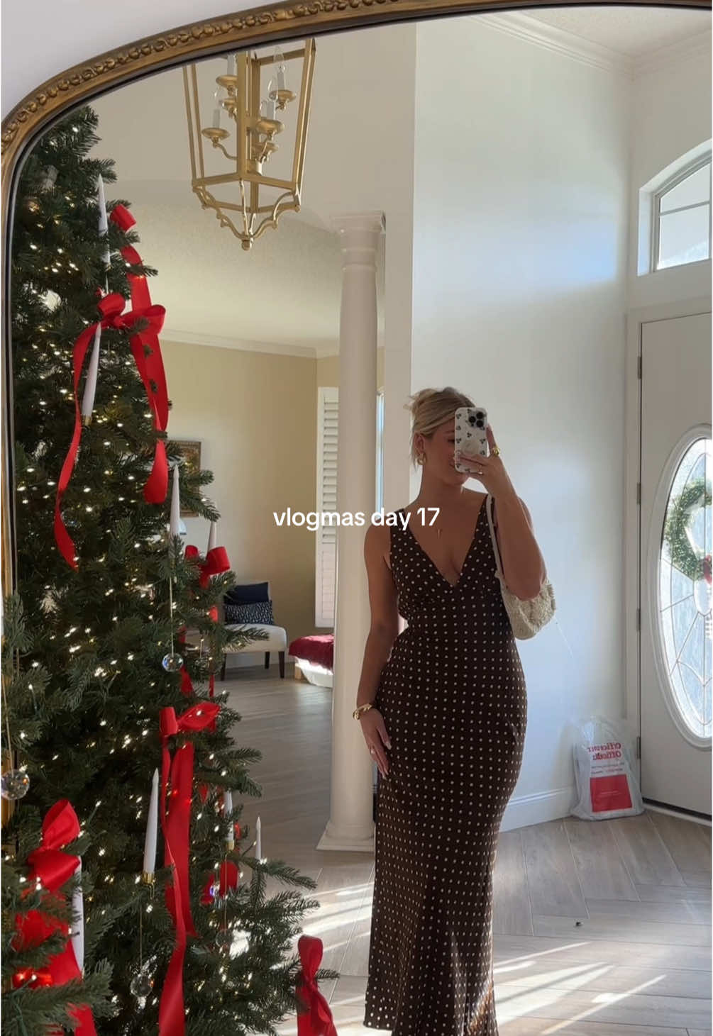 a wonderful little tuesday #christmasvlog #Vlogmas #christmas #Vlog #christmasvibes #diml #fyp #vlogmas2024 #vlogs 