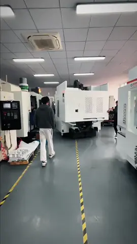Why is the price of a 5axis machine tool here only about $35,000, such a low price? #CNC #cncmachining #CNCmilling #cncmachine #cncprogramming #minimodel #MiniLathe #MiniLatheTool #PrecisionLathe #LatheProcessing #MicroLathe #CreativeLatheWork #svanfon #LatheForSmallParts  #HandmadeLatheProjects #wwwsvanfoncom #LatheInspiration #LatheTechniques #Punchmodel #pressmachine #punchmachine #punchpress #ModelMaking #ModelPrecision #JewelryInspiration #WatchAccessories #ModelEnthusiastTool #ClockMakingParts #FineModelFinish #ScaleAccuracyModel #CreativeModelDesign #HandmadeModelArt #ModelAccessoriesCraft #JewelryCraftTech #ClockElementsStyle #Machining #Metalworking #PrecisionMachining #IndustrialMachining #HighSpeedMachining #CNCTechnology #AdvancedMachining #QualityMachining #MetalCutting #HighSpeedCutting #lathe #CNClathe #MachineToolAccessories #PrecisionMachiningCenter #HardwareProcessing #MechanicalPartsManufacturing #CNCMachineTool #ToolGrinding #FixtureDesign #MillingCutter #CuttingTools #ToolLife #EndMill #DrillingTool #TurningTool #ToolMaterial #CuttingFluid #ToolHolder #ToolManagement #MetalFabrication #PrecisionEngineering #MicroMachining #SmallPartManufacturing #LatheWorkshop #CNCWorkshop #MachineShop #MetalArtistry #ModelWorkmanship #PrecisionModeling #JewelryMakingTools #WatchComponents #ModelingTechniques #PunchPressTechnology #PressMachineOperations #CNCMillingTechniques #LatheOperations #CNCLatheProjects #MachineToolInnovation  #SvanfonMicroMech #Svanfonmodel #HardwareManufacturing #MechanicalCraftsmanship #CNCTooling   #MillingOperations #DrillingTechniques #TurningOperations #ToolSelection #CuttingToolTechnology  #torno #ToolMaintenance #FixtureManufacturing #MillingAccessories #tornio #torno #Máytiện #مخرطة #Drehmaschine  #токарныйстанок #Letour #Mesinbubut #CuttingFluidSelection #ToolStorage #puncingmachine #ToolSupplier#5axis #4axis #CNC #4eksen #5eksen #cncmachining #milling #CNCmilling#cncmachine #5axiscnc #Simultaneousmachining #5thaxis #4thaxis #rotarytable #rtcp #cncprogramming  #cncfreze #işlememerkezi #4eixos #cnc5eixos #4ejes #5ejes #4axes #5axes #cncdikişlem#cncoperatoru_ #lathe #CNClathe #Mould #Fixture #clamps #mould #4trụccnc 