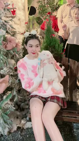 Hướng nội nhưng nghe nhạc Trương Đình Hoàng 😂😅 #xuhuong #viral #foryou #noel #banker 