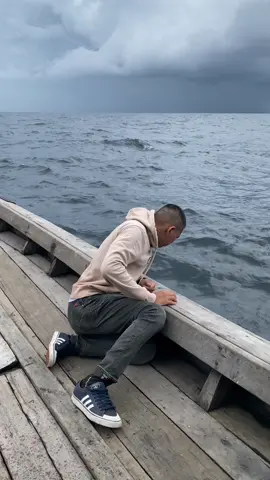Mabuk laut 😂 #foryoupage #pelautpunyacerita #tarunapelayaran #foryou #fyp #seaman 
