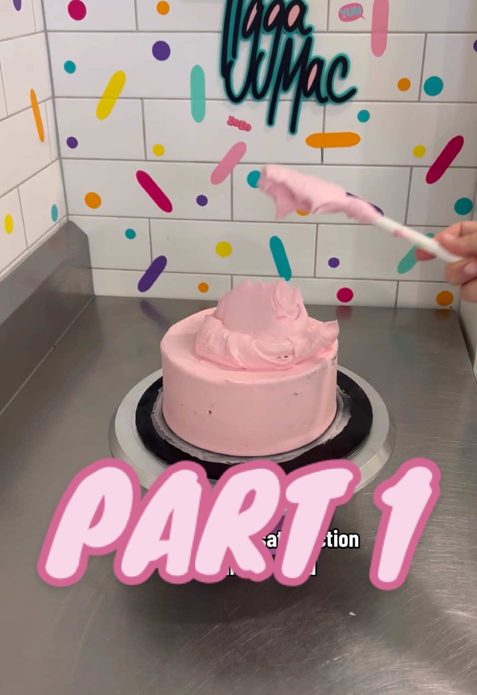 LET’S COVER THIS CAKE IN PINK! 🩷 Buttercream recipe: go to 🔗 in BIO! #tiggamac #okiedokie #cakedecorating #cakevideo #caketok #cakedecorator #cake #buttercream #caketutorial 