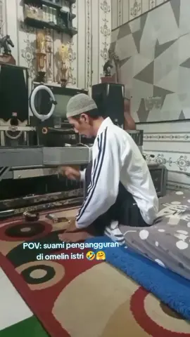 di omelin istri. .#orangsunda #ngakak @AA TIRTA @langsungmom @tiktokersjaksel2  @ekalsetiawan42 #fyfyfyfy 