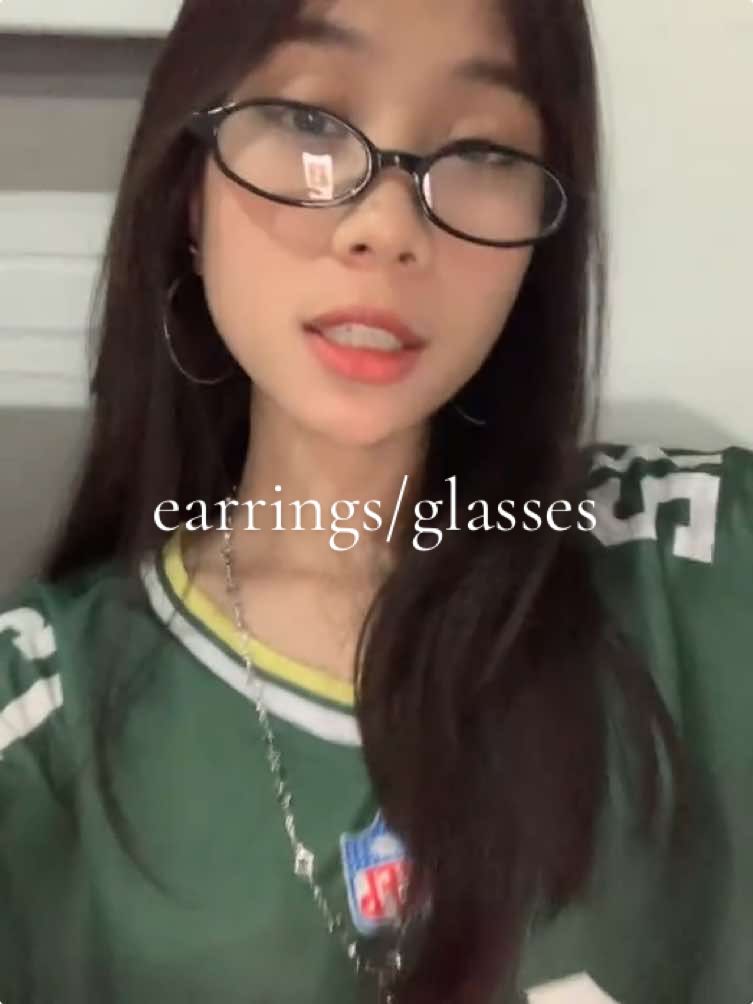 pangthirst trap ate  #loopearrings #glasses #fyp 