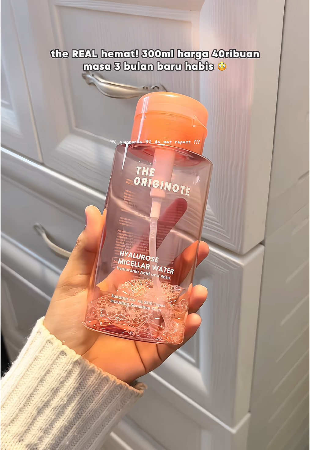 ada yg samaan ga sii?!!😳 300ml baru bisa abis 3bulan, the REAL hemat budget ini mahh😭💗 kulit aku sensitif tapi aman pake jinott‼️ #micellarwater #theoriginote #rekomendasiskincare #fypage #berandatiktok 
