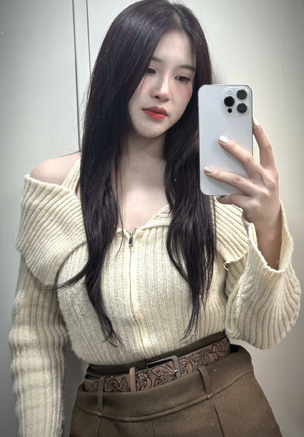 Người đến mang theo mùa xuân, rồi ra đi bỏ lại mùa đông lạnh giá🙂‍↕️ #CapCut#viral #hot #viralvideo  