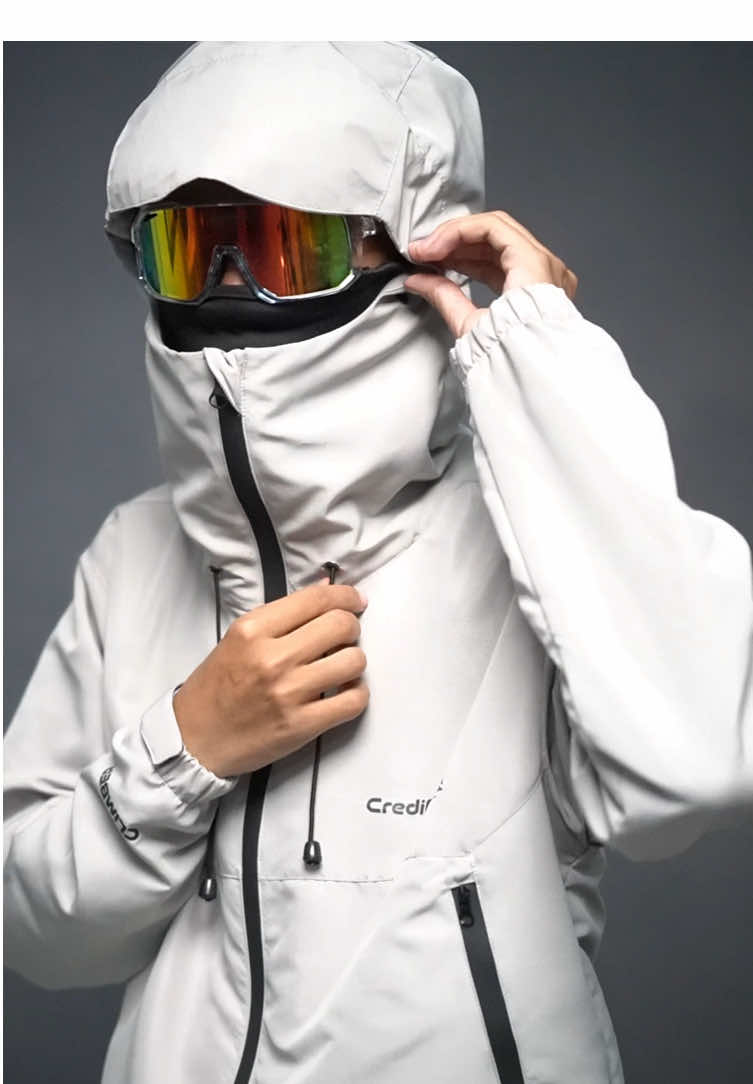 Readystok Gorpcore warna Light Grey 🥷🔥 …. #gorpcore #credifoxoriginal #fyp #gorpcorestyle #jaketwaterproof #jaketantiair #trend #shopmaster 