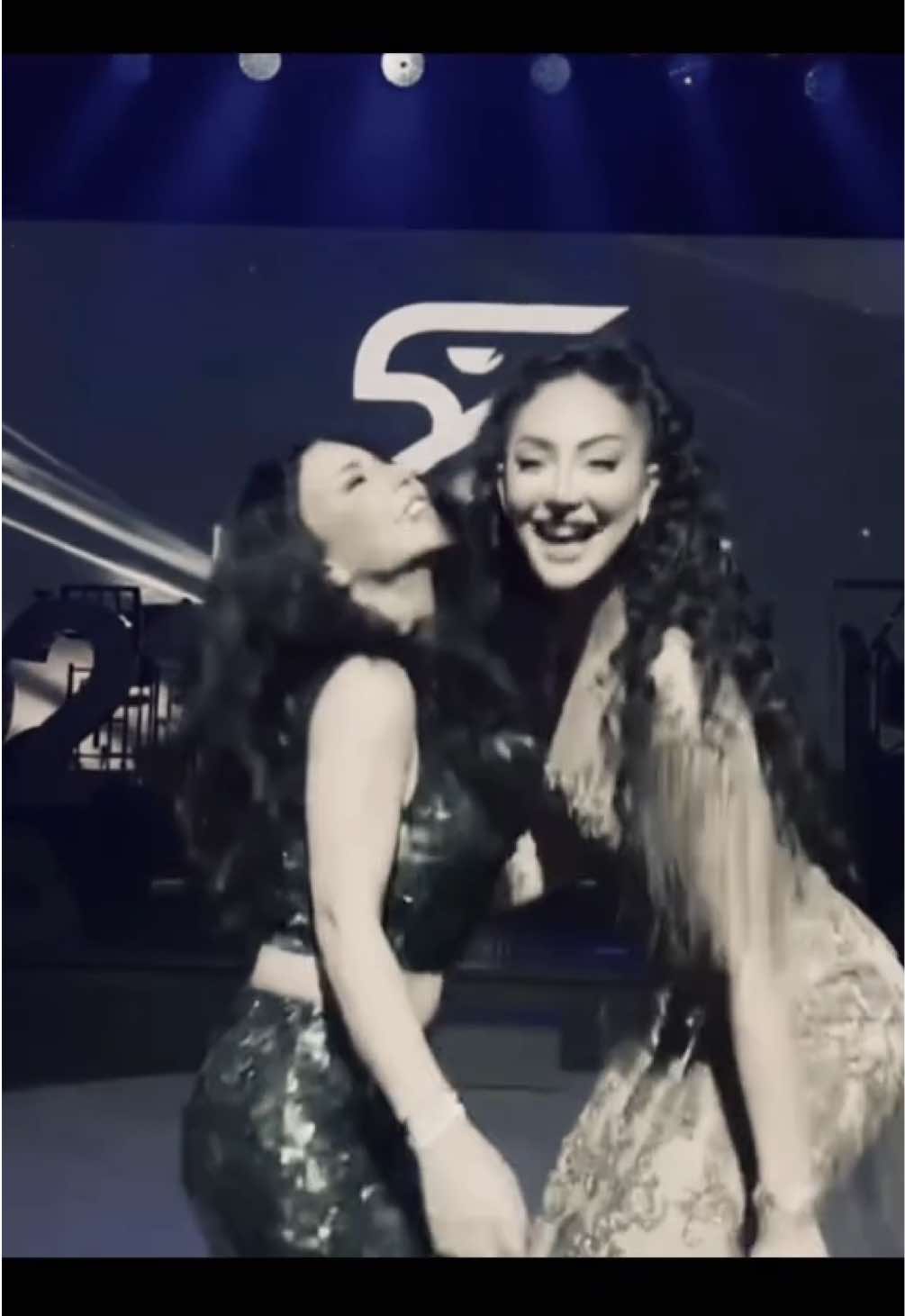 ماغي ونور 🫦 #maguybghosn #nour  #ماغي_بو_غصن #نور_الغندور  @Maguybghosn @نور الغندور 