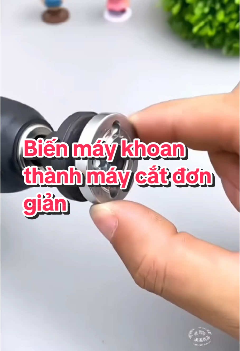 Mang máy khoan đi cắt mài thì sẽ thế nào?!? Rất tiện nhé các bác