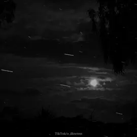 De məndən ayrı üzün gülür necə?🙂🖤#o_ilksetrm #kesfet #kesfet 