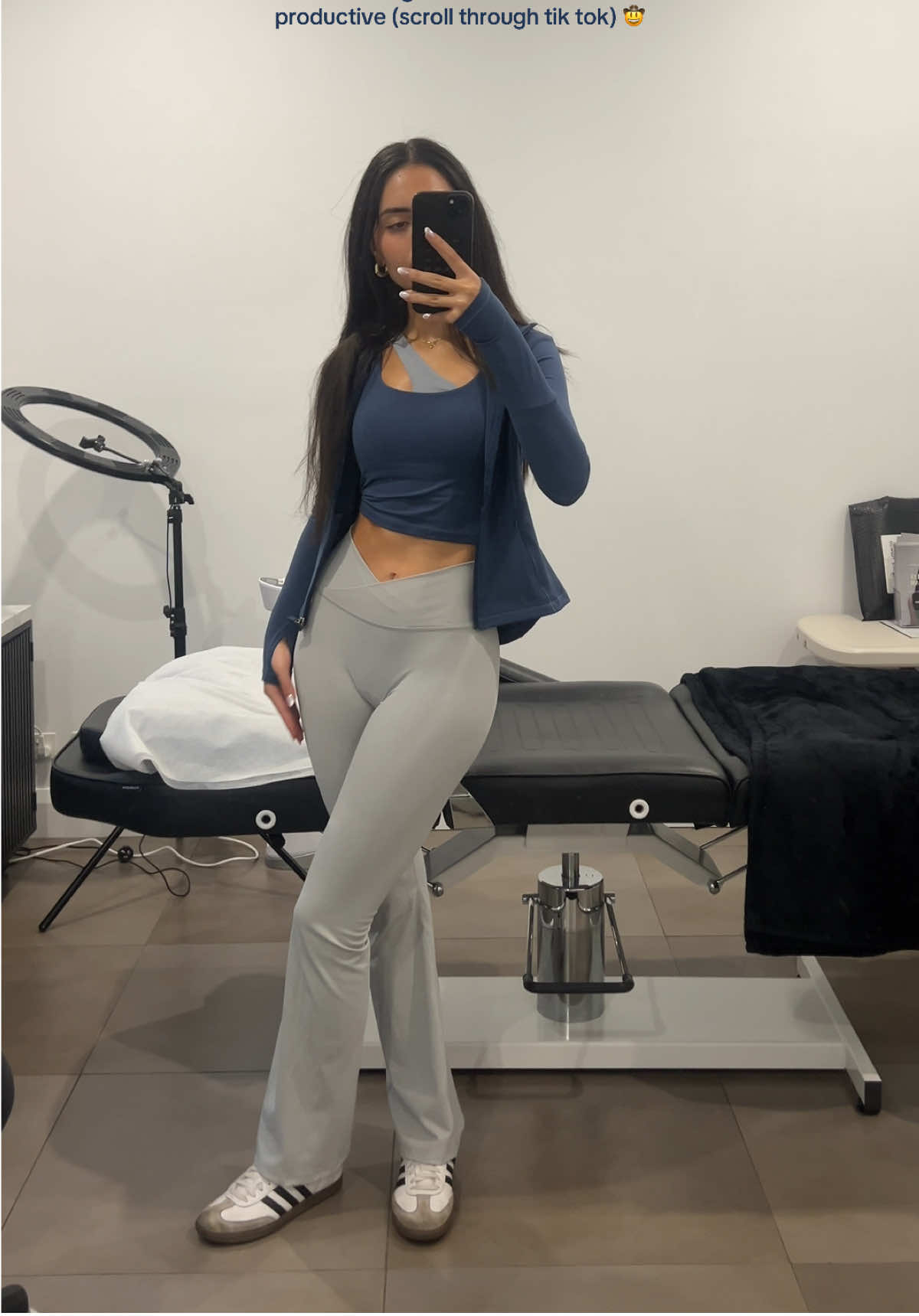 Life hack 🐳 @Elite Eleven @ECHT APPAREL  #OOTD #corporate #corporateootd #corporategirlies #grwm #workfit #workootd #dayinmylife #dayinthelife #studytok