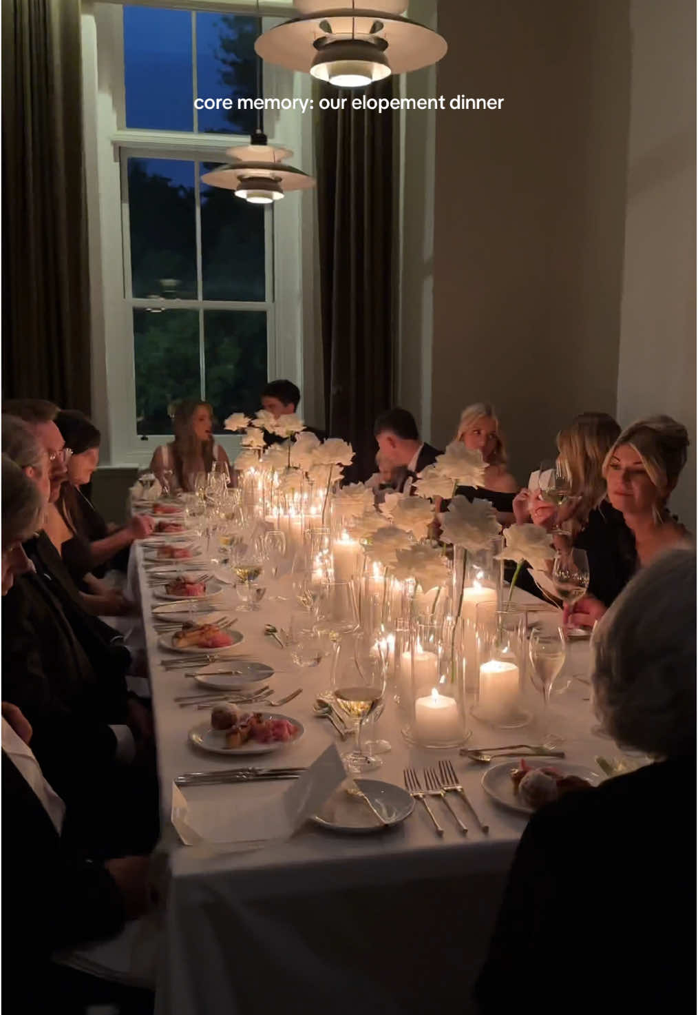 Never ever getting over this night and this wedding table setting 🕯️ No one ever said you couldn’t make an elopement feel like luxury ✨ @Blonde and Blue  #tablescape #tablestyling #weddingreception #elopement #australianwedding #bridetobe #2024bride #2025bride #dinnerparty 