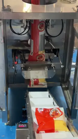 Powder packaging machine. Corn flour packaging machine#packingmachine 