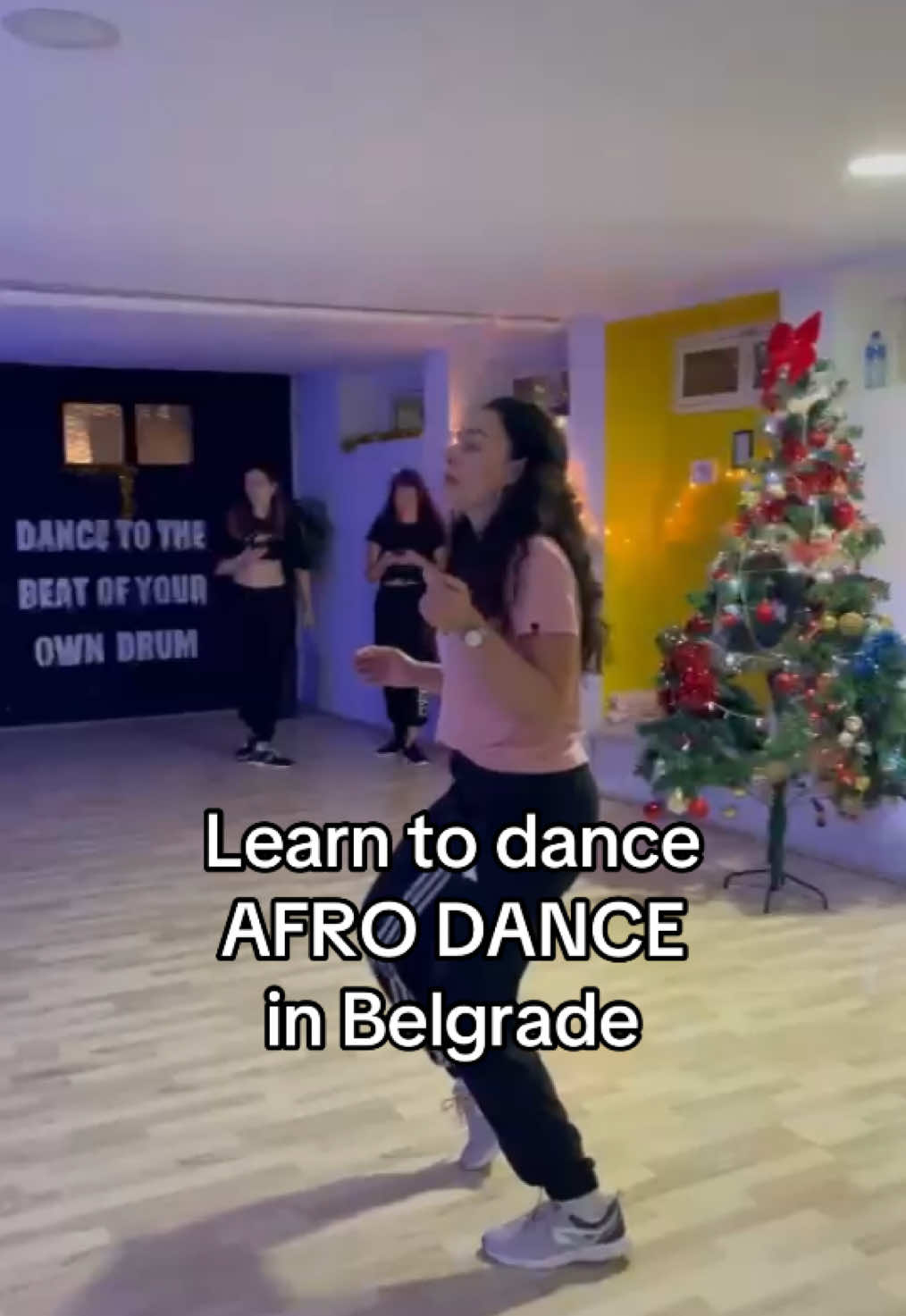 Ayra Starr in Belgrade 😍🥰 #afrodance #streetdance #afrofusion #naijatiktok #ayrastarr #sabilitychallenge #afrodanceserbia 