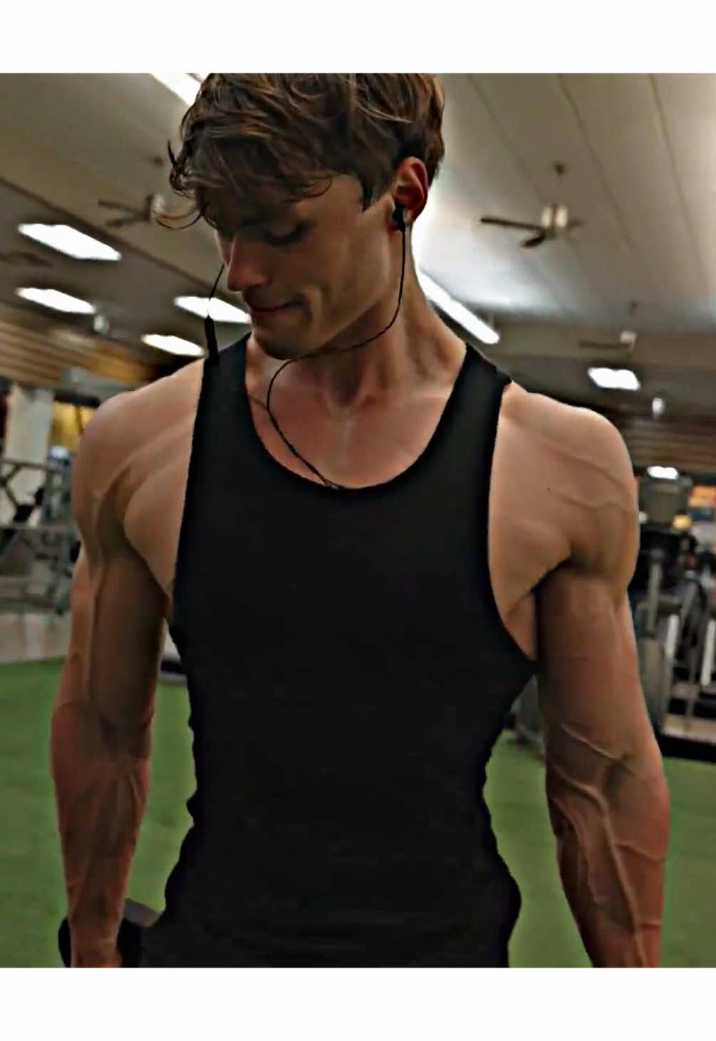 DAVID LAID🦈 #aestheticspower #davidlaid #davidlaidgymshark #davidlaidmotivation #davidlaid #motivation #motivation #gymedit #davidlaidedit #gymfyp #fyp #davidlaidfitness #gymshark #gymmotivation #davidlaidtransformation #tyy #ديفيد ليد #davidlaid_motivation #aesthetic #gym #academia #treino 