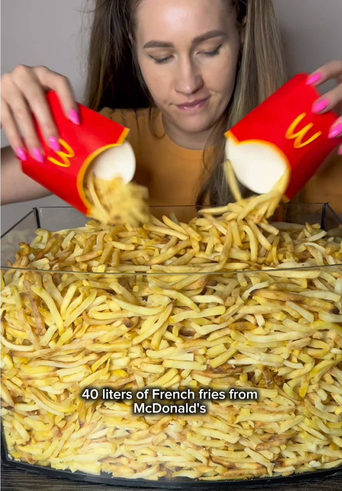 40 liters of French fries 🍟 from McDonald's VS girls #mukbang #crazyfood #foodtiktok #asmrfood #food