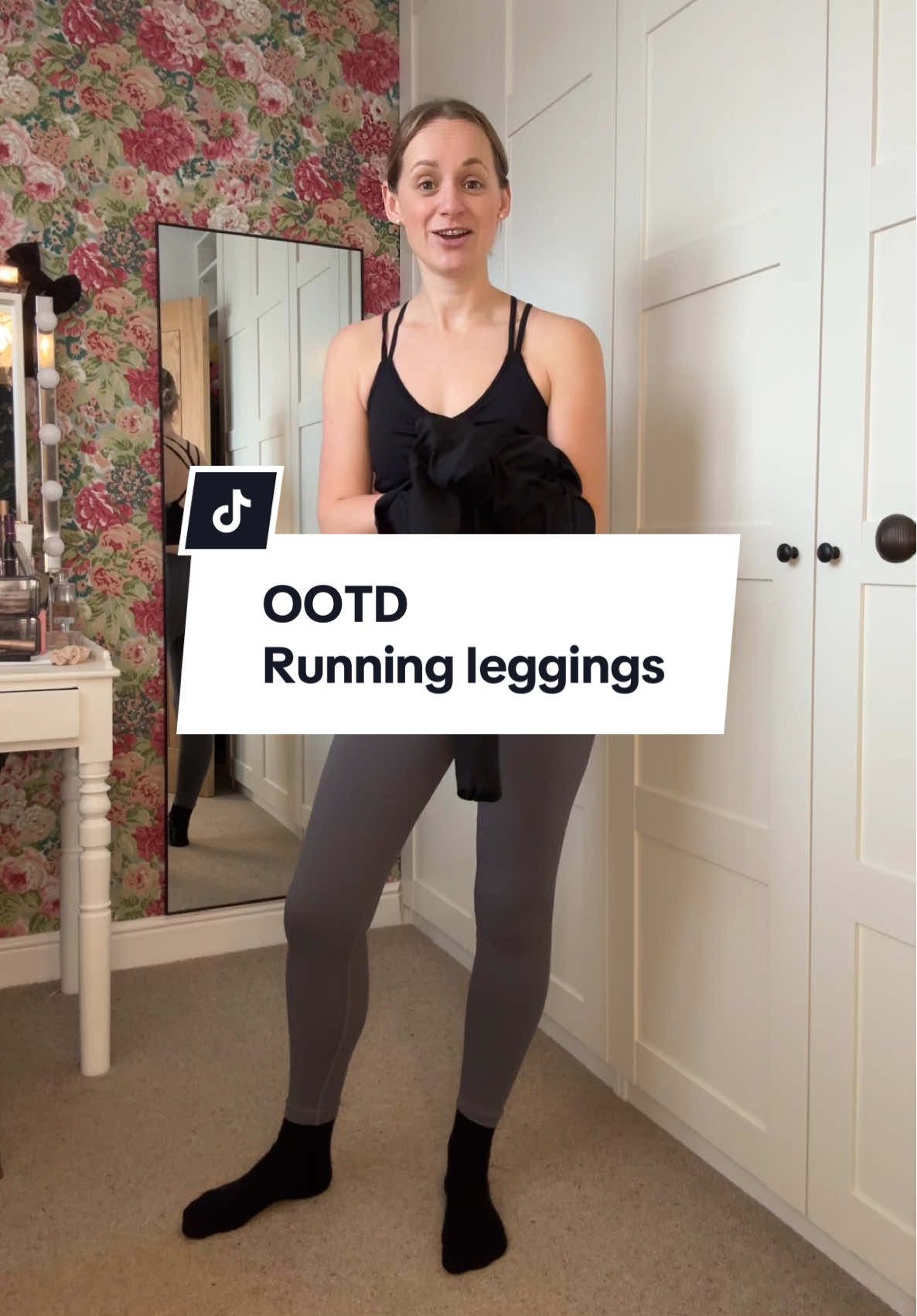 Off out for a run and trialling these great leggings frim @OQQ_UK #oqq#runningleggings