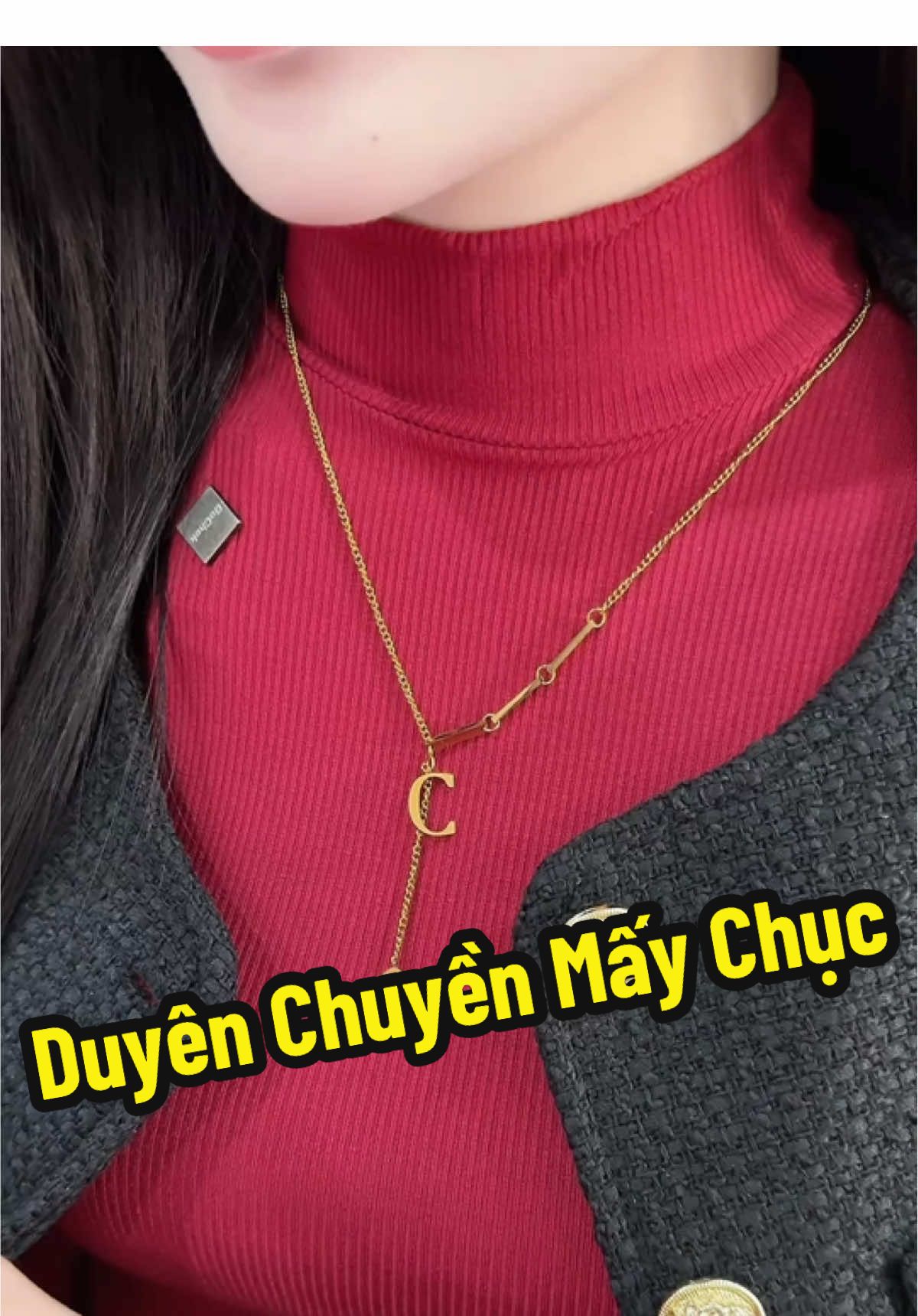 Dây chuyên chữ cái vừa sang vừa đẹp #champhan #champhanreview #châmphan #review #vòng #vongco #daychuyen #daychuyenchucai #daychuyennu #phukienthoitrang #phoidoxinh #thoitrang #thoitrangnu 