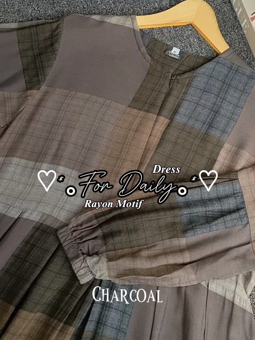 Masih ada yang belum punya koleksinya? Cek keranjang kuning mimin yang mau harga murcee😋💐✨#dress #rayon #outfit #hijabers #xzybca #abcxyz #lb #gamismurah #dresslebaran #daily 