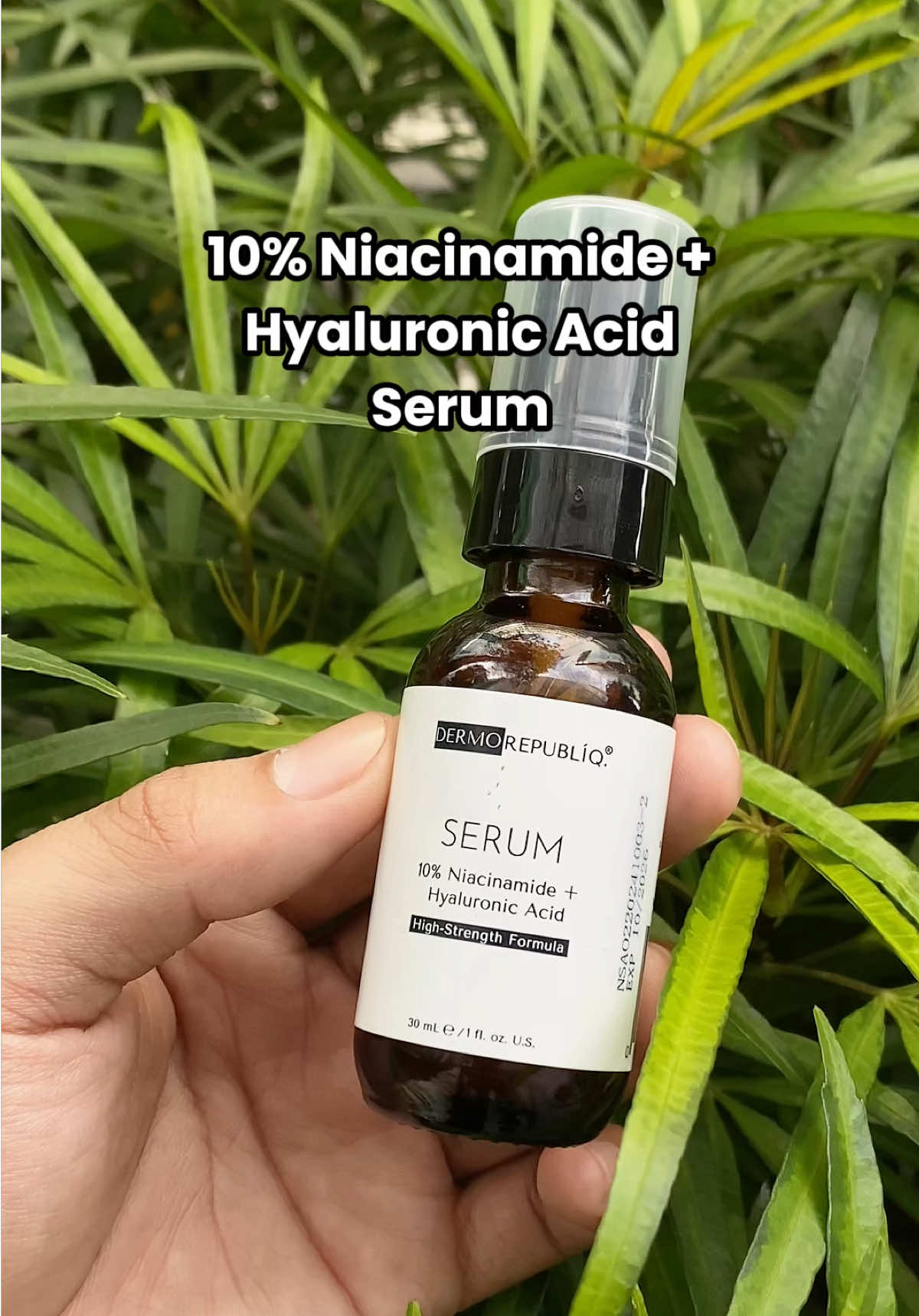 Unlock Radiant Skin with our 10% Niacinamide + Hyaluronic Acid Serum! This powerhouse duo helps reduce redness, even out skin tone, and deeply hydrate for that healthy, glowing complexion. 💧 #dermorepubliq #SkincareTips #Niacinamide #HydrationBoost #HealthySkin #GlowUp #SkincareRoutine #TikTokBeauty #skincareph 